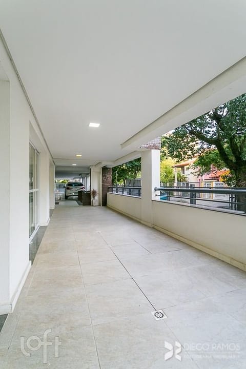 Image 28 - 236157